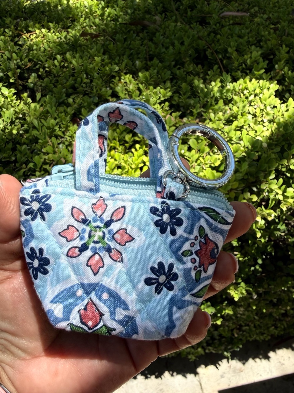 Vera Bradley Quilted Mini Tote Keychain in Light Blue, Pink and Navy - Picture 4 of 5
